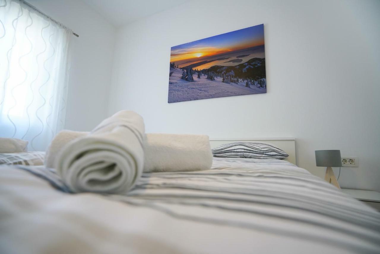 Tj Apartment 2 Ζαντάρ Εξωτερικό φωτογραφία