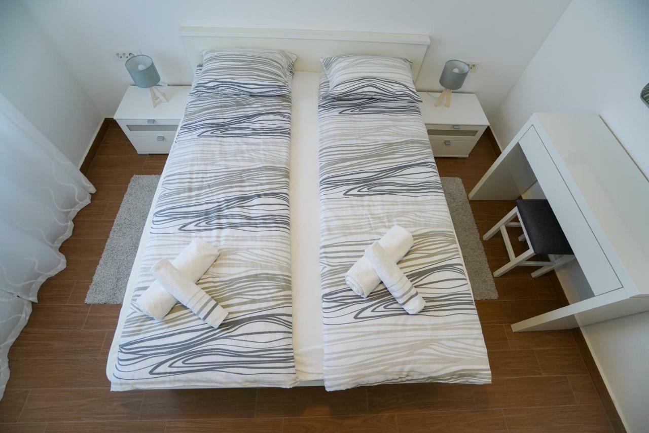 Tj Apartment 2 Ζαντάρ Εξωτερικό φωτογραφία